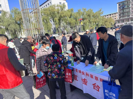 鸡东县林草局开展国际减灾日宣传活动